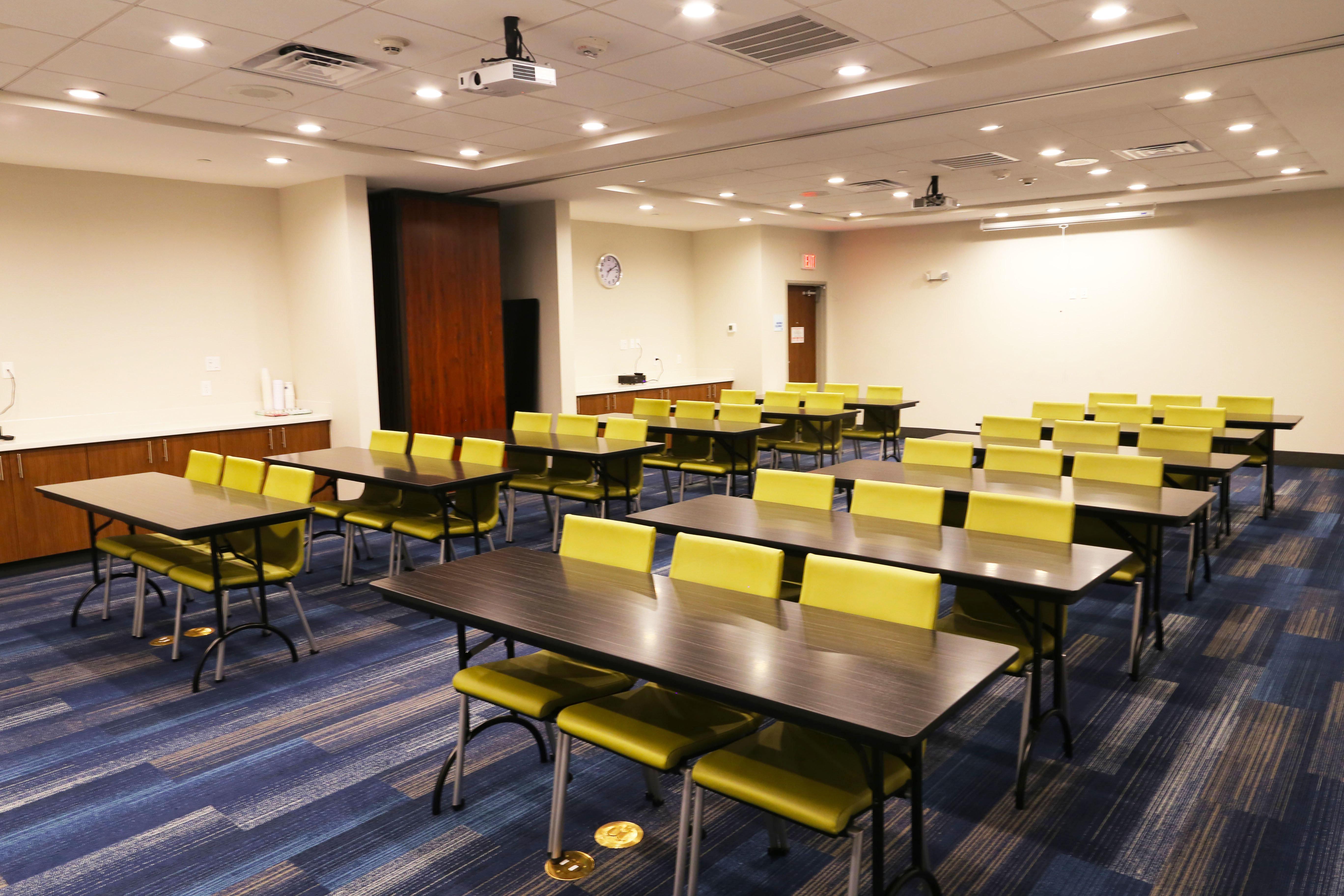 Holiday Inn Express & Suites - Houston Iah - Beltway 8 By Ihg Aldine Экстерьер фото