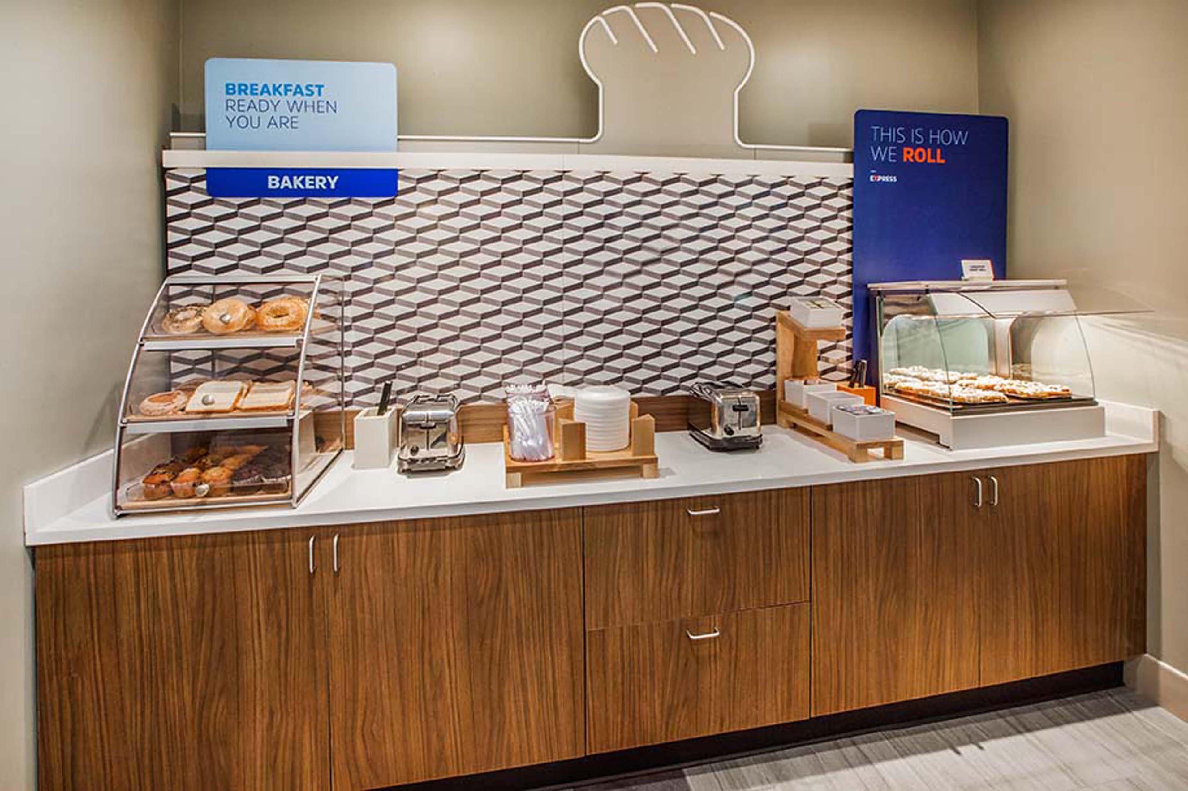 Holiday Inn Express & Suites - Houston Iah - Beltway 8 By Ihg Aldine Экстерьер фото